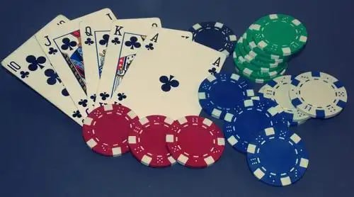 phjoy22 slots game categories displayed on a mobile phone screen